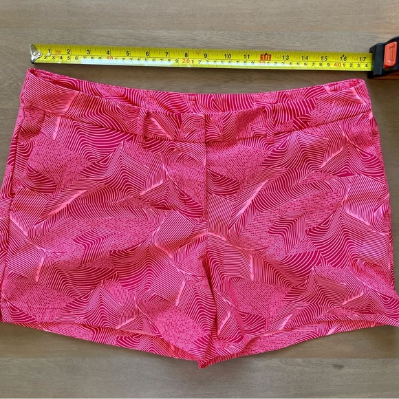 Nike Flex Drifit Pink Golf Shorts - Picture 6 of 7